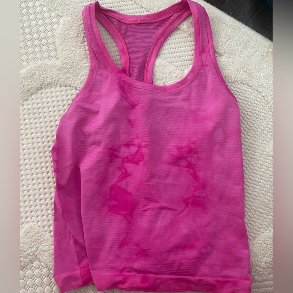 pink tie dye lululemon racer back swiftly tank top size 2 or 4 idk